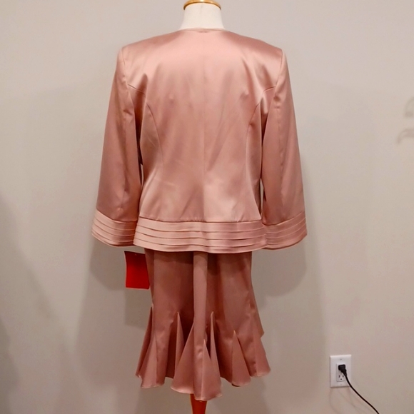 JS Collections 3 Piece Satin Mother of the Bride Suit NEW- Sz. 16 - Picture 10 of 14
